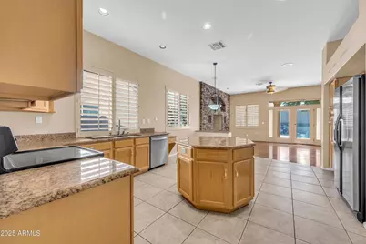 875 W Aloe Place, Chandler, AZ 85248 - Photo 7