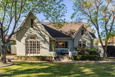 330 W Almeria Road, Phoenix, AZ 85003 - Photo 1