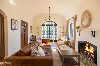 330 W Almeria Road, Phoenix, AZ 85003 - Photo 7