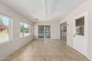 10120 W Sun City Blvd, Sun City, AZ 85351 - Photo 19