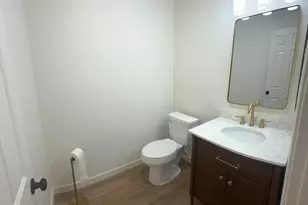 11011 N 92nd St, Scottsdale, AZ 85260 - Photo 23