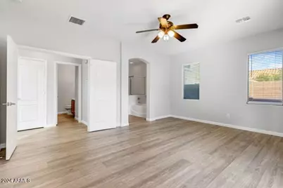 15441 W Shangri La Road, Surprise, AZ 85379 - Photo 13