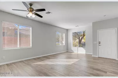 15441 W Shangri La Road, Surprise, AZ 85379 - Photo 7