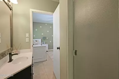 2117 W Windsor Avenue, Phoenix, AZ 85009 - Photo 31
