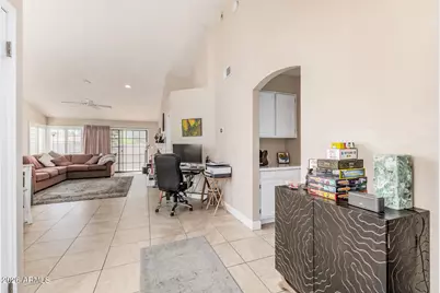 83 W Calle De Arcos --, Tempe, AZ 85284 - Photo 5