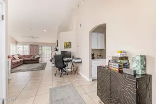 83 W Calle De Arcos, Tempe, AZ 85284 - Photo 5