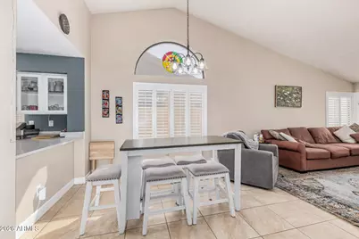 83 W Calle De Arcos --, Tempe, AZ 85284 - Photo 7