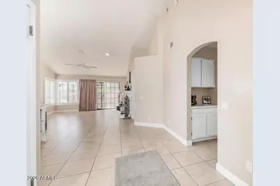 83 W Calle De Arcos --, Tempe, AZ 85284 - Photo 3