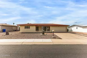 6037 E Evergreen St, Mesa, AZ 85205 - Photo 1