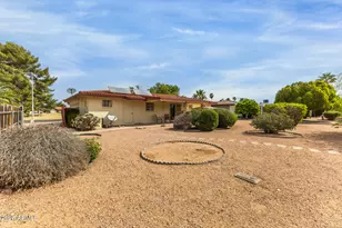 6037 E Evergreen St, Mesa, AZ 85205 - Photo 17