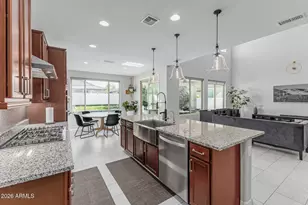 2517 E Novak Wy, Phoenix, AZ 85042 - Photo 17