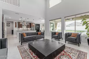 2517 E Novak Wy, Phoenix, AZ 85042 - Photo 11