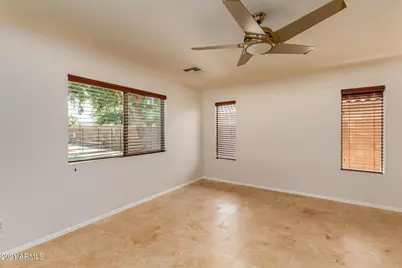 28511 N 25th Avenue, Phoenix, AZ 85085 - Photo 13