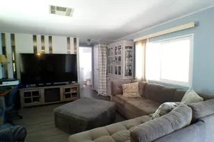 608 E Queen Creek Ct, Queen Valley, AZ 85118 - Photo 5