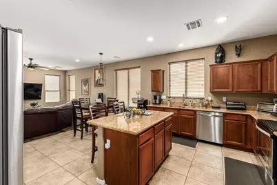 1817 E Beautiful Lane, Phoenix, AZ 85042 - Photo 19