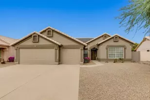 13256 W Wilshire Dr, Goodyear, AZ 85395 - Photo 1