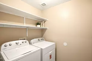 1530 E Charleston Ave, Phoenix, AZ 85022 - Photo 23