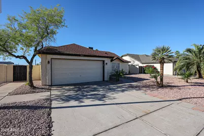 3951 E Waltann Lane, Phoenix, AZ 85032 - Photo 3