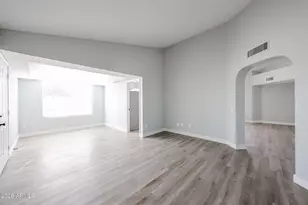 3951 E Waltann Ln, Phoenix, AZ 85032 - Photo 13