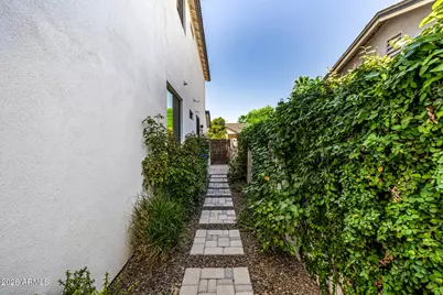 3821 E Devonshire Avenue, Phoenix, AZ 85018 - Photo 83