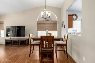 7001 N 28th Dr, Phoenix, AZ 85051 - Photo 9