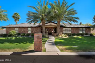 1441 E Caroline Ln, Tempe, AZ 85284 - Photo 1