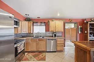2238 N Plaza Dr, Apache Junction, AZ 85120 - Photo 19