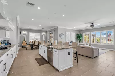 28449 N 68th Avenue, Peoria, AZ 85383 - Photo 9