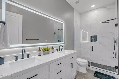 28449 N 68th Avenue, Peoria, AZ 85383 - Photo 23