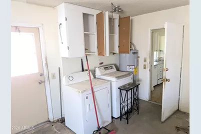 9614 W Pineridge Drive, Sun City, AZ 85351 - Photo 17