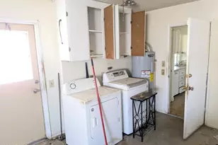 9614 W Pineridge Dr, Sun City, AZ 85351 - Photo 17