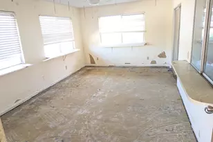 9614 W Pineridge Dr, Sun City, AZ 85351 - Photo 15