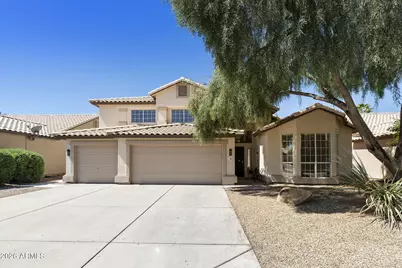 760 N Pineview Drive, Chandler, AZ 85226 - Photo 1