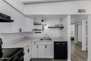 4754 N 14th St, Phoenix, AZ 85014 - Photo 13