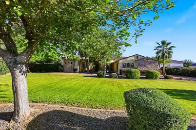 16394 W Hilton Avenue, Goodyear, AZ 85338 - Photo 11