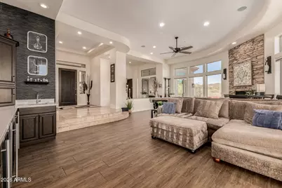 11446 N Crestview Drive, Fountain Hills, AZ 85268 - Photo 7