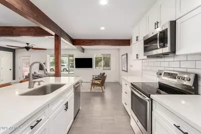 3038 E Avalon Drive, Phoenix, AZ 85016 - Photo 17