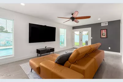 3038 E Avalon Drive, Phoenix, AZ 85016 - Photo 33