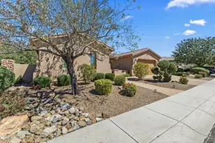 3664 E Horseshoe Dr, Chandler, AZ 85249 - Photo 3