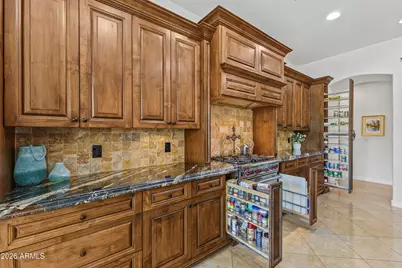 3664 E Horseshoe Drive, Chandler, AZ 85249 - Photo 9