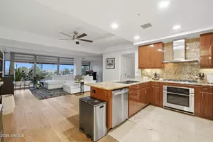 7167 E Rancho Vista Dr, Scottsdale, AZ 85251 - Photo 13