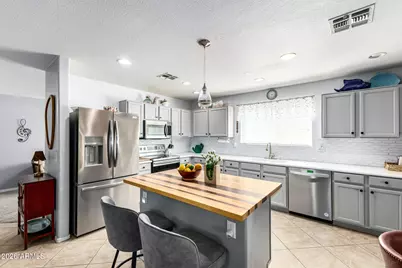 15818 W Acapulco Lane, Surprise, AZ 85379 - Photo 13