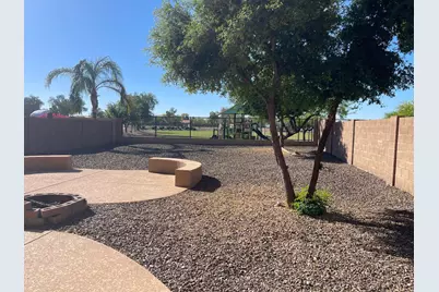 985 E Saddle, San Tan Valley, AZ 85143 - Photo 33
