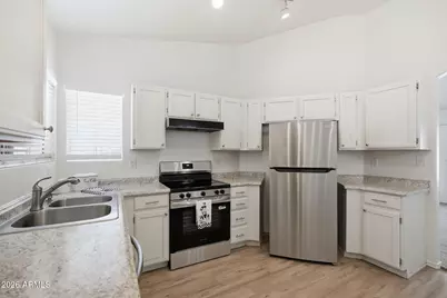 8542 W Oregon Avenue, Glendale, AZ 85305 - Photo 13