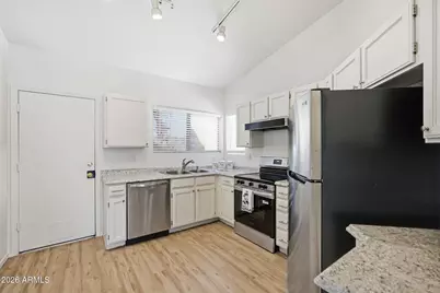 8542 W Oregon Avenue, Glendale, AZ 85305 - Photo 13