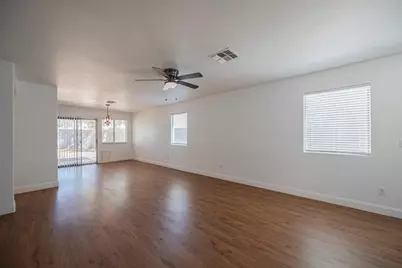 17432 W Calavar Road, Surprise, AZ 85388 - Photo 5