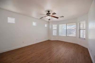 17432 W Calavar Road, Surprise, AZ 85388 - Photo 13