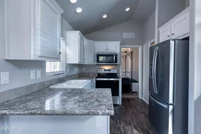 3851 Vacation Village Drive #38, Show Low, AZ 85901 - Photo 15