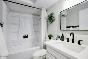 8820 W Mescal St, Peoria, AZ 85345 - Photo 15