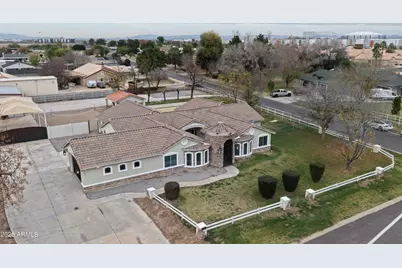 5502 N 105th Lane, Glendale, AZ 85307 - Photo 7